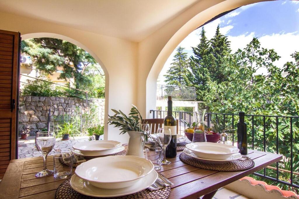 Ferienwohnung Smokvica - Feigenbaum Kornić Exterior foto